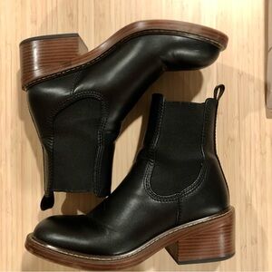 Steve Madden Laurely Chelsea Boots